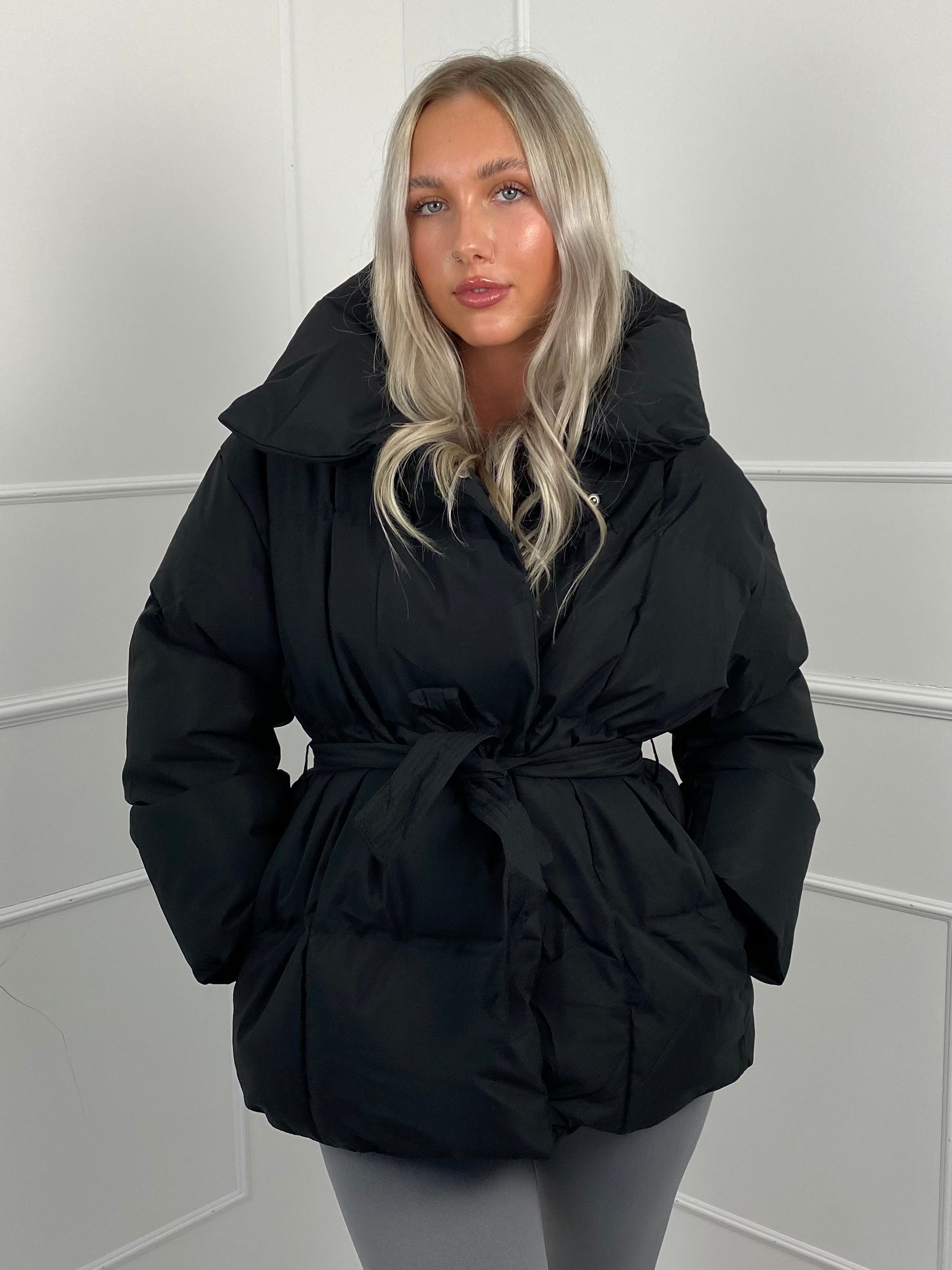 Jenna™ | Short Belted Puffer Jacket